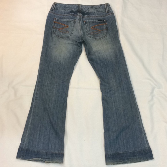 Last Chance!! Seven7 Sexy Flare distressed jeans - Picture 5 of 7